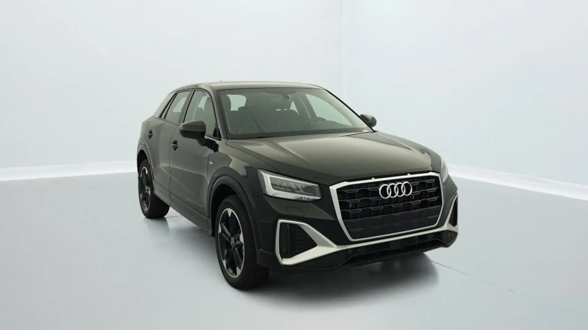 Audi Q2 35 TFSI S tronic 7 Design Nero - 2