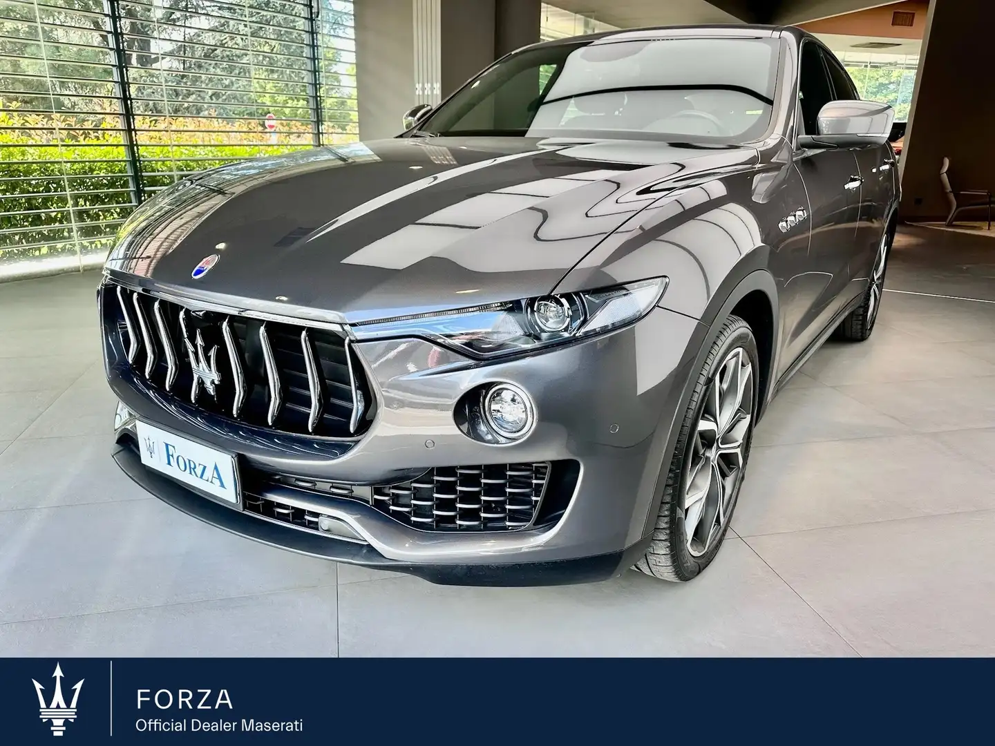 Maserati Levante V6 Diesel AWD 250 CV Grigio - 1