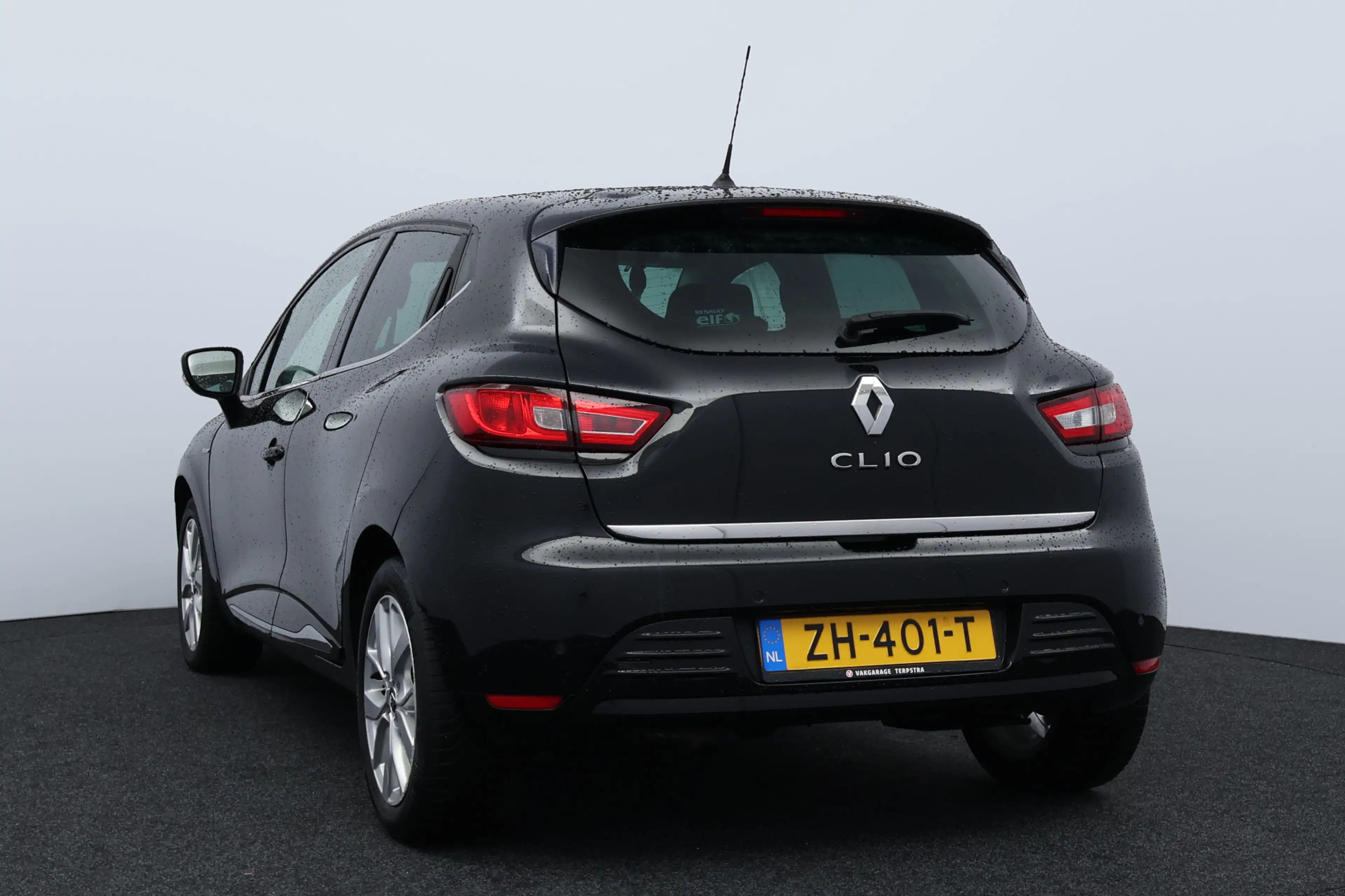 Renault Clio 0.9 TCe Limited/ Keyless/ Navi/ Apple + Android/ D — photo 8