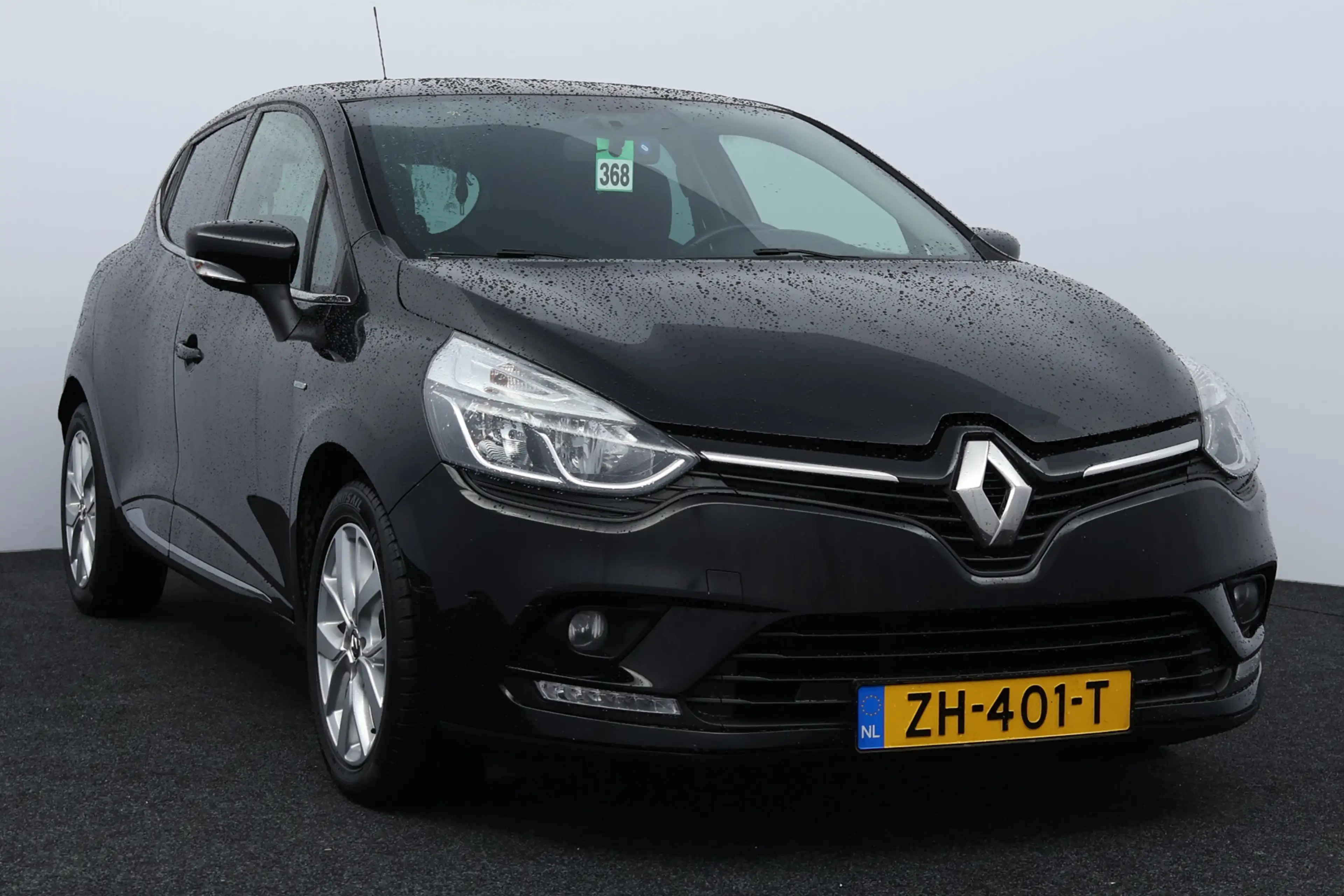 Renault Clio 0.9 TCe Limited/ Keyless/ Navi/ Apple + Android/ D — photo 18