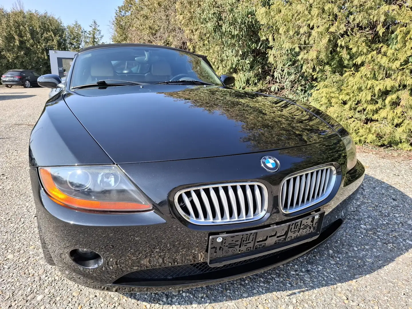 BMW Z4 Roadster 2.2i Schwarz - 2