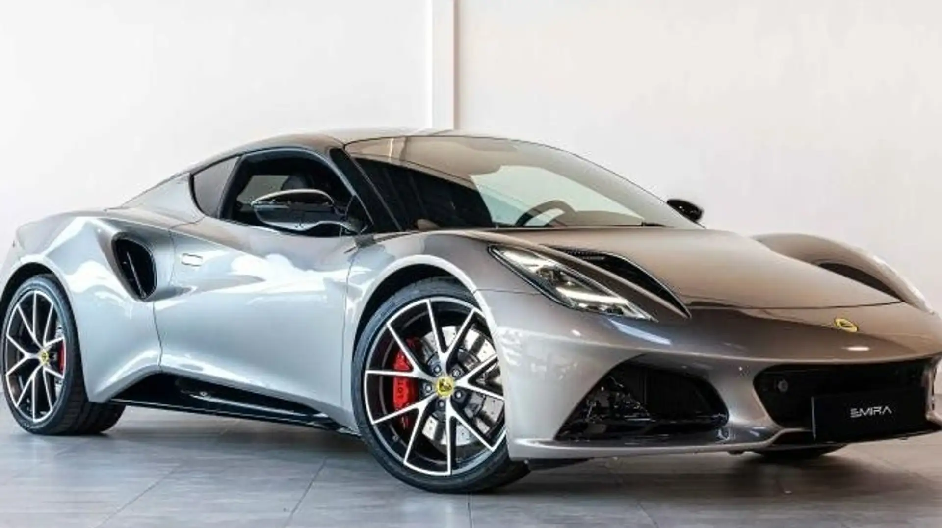 Lotus Emira First Edition Plateado - 2