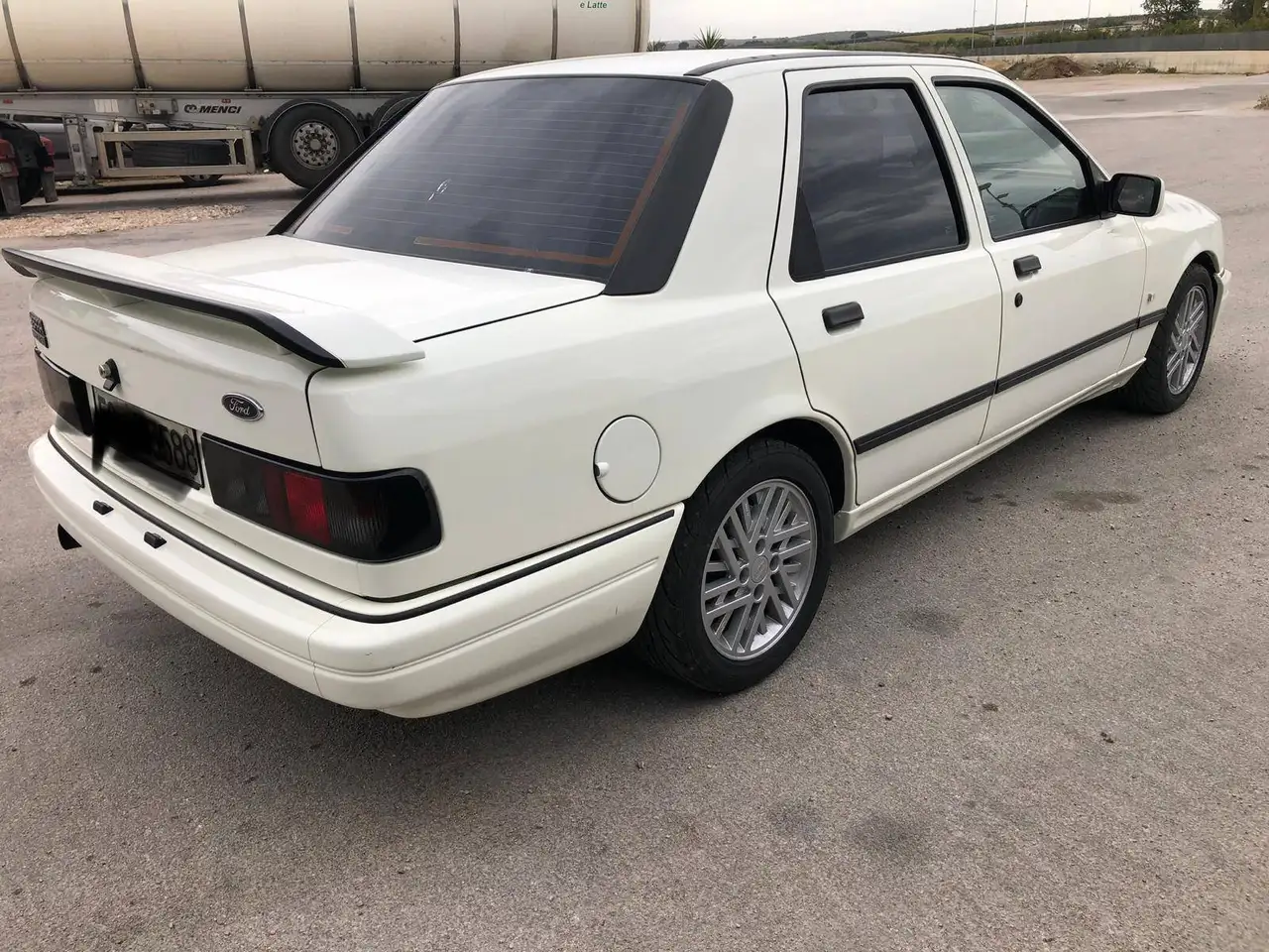 Ford Sierra, foto 2
