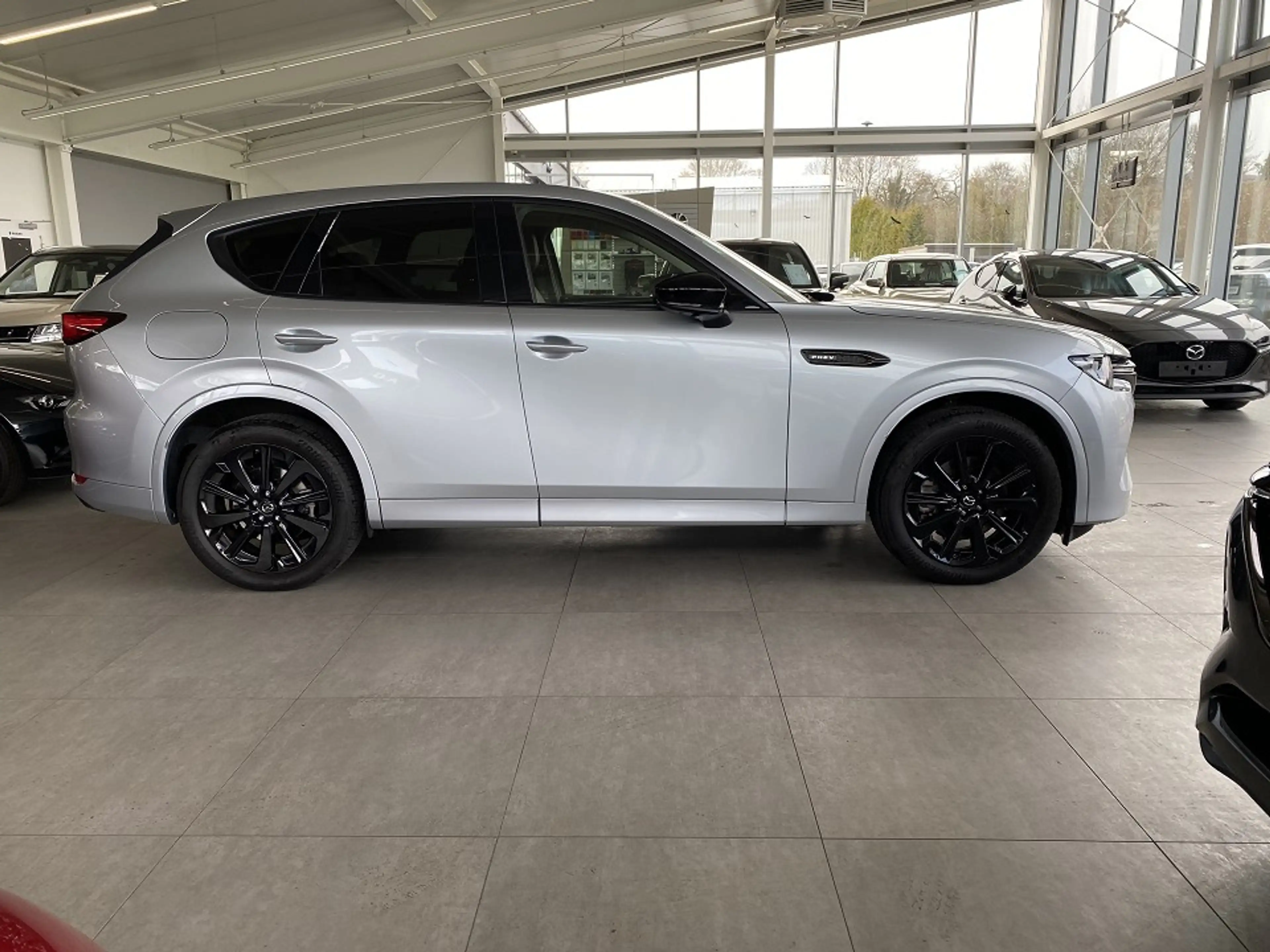 Mazda CX-60 2.5 HOMURA PHEV Werksgarantie 02.2029 CON-P DRI-P — photo 8