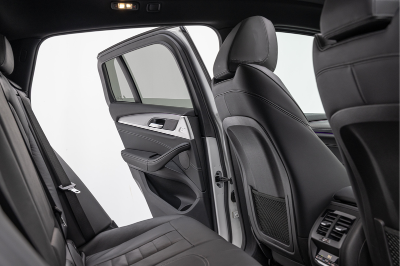 BMW X4 xDrive30i High Executive Edition M-Pakket HuD Schu — photo 13