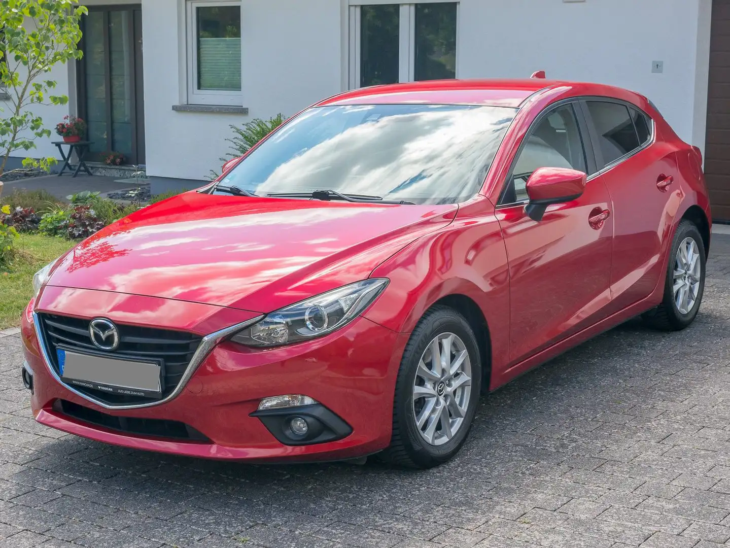 Mazda 3 3 Fließheck SKYACTIV-G 120 Center-Line Červená - 1