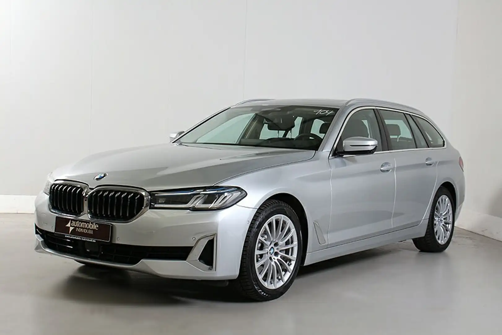 BMW 530 i AT Luxury Line ACC HuD LiveCockpit Laser Silber - 2