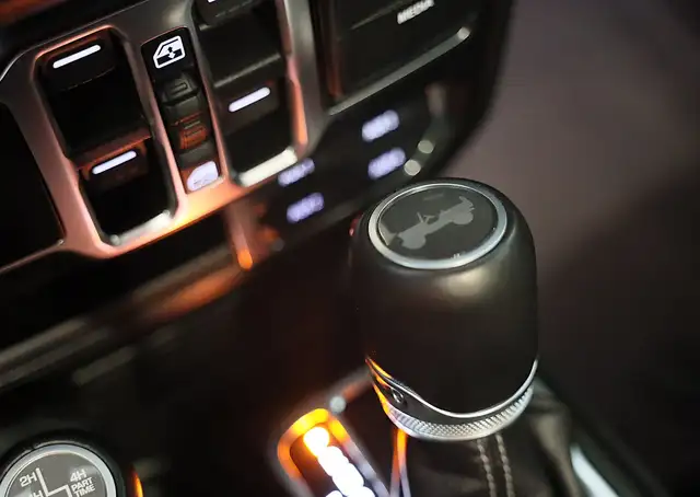 Jeep Wrangler view 28