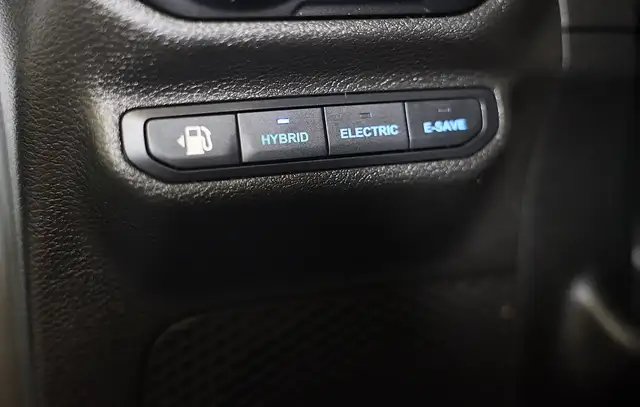 Jeep Wrangler view 29