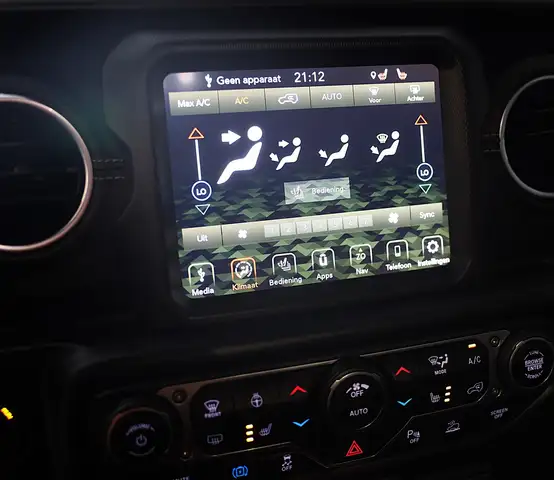 Jeep Wrangler view 15