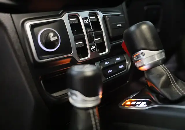Jeep Wrangler view 14