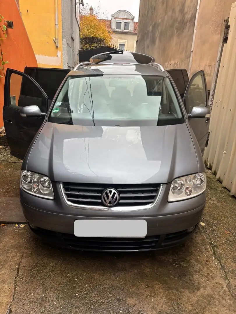 Volkswagen Touran TDI 100 5pl - 1