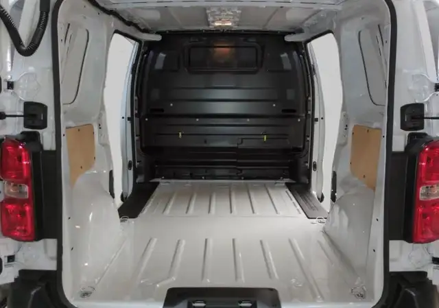Citroen Jumpy view 10