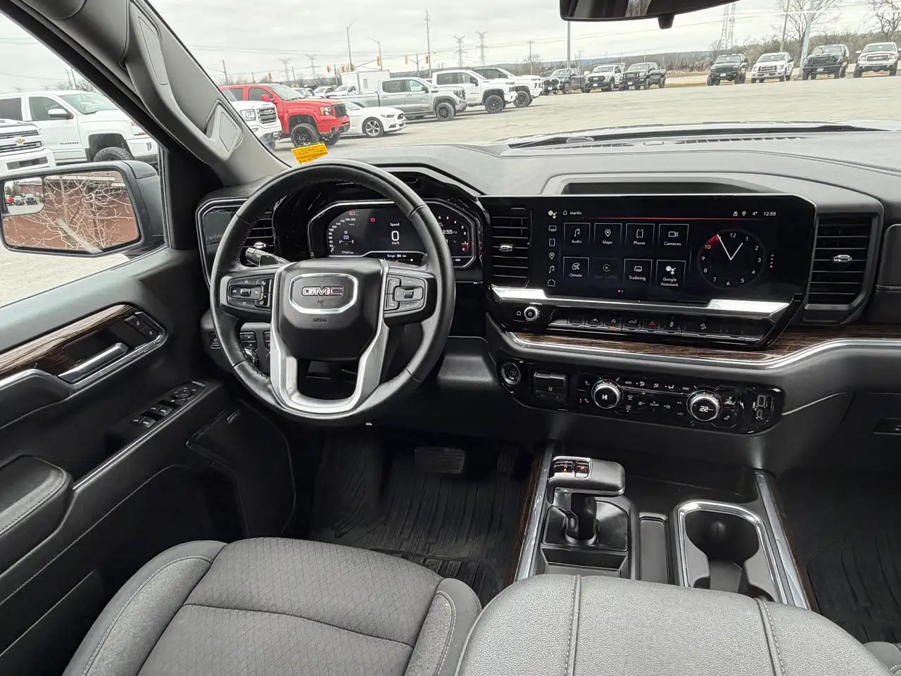 GMC Sierra 1500 снимка GMC Sierra 1500