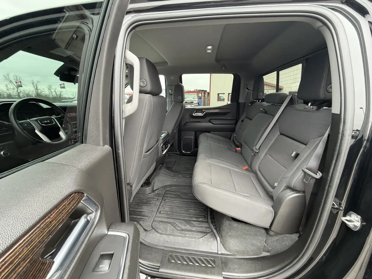 GMC Sierra 1500 снимка GMC Sierra 1500