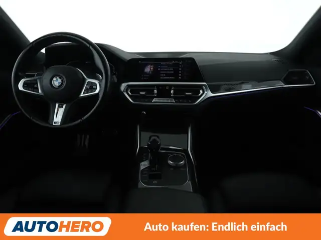 BMW 3 Series view 12