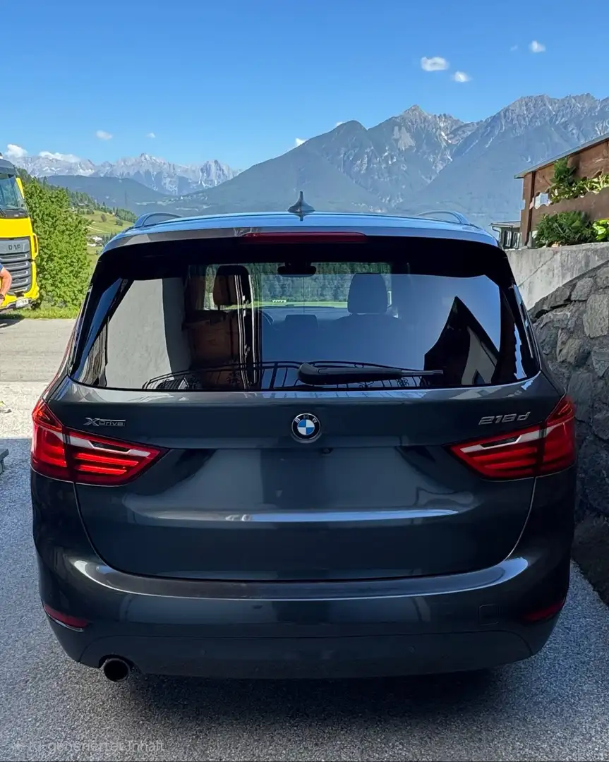 BMW 218 218d xDrive Gran Tourer Aut. Grau - 2