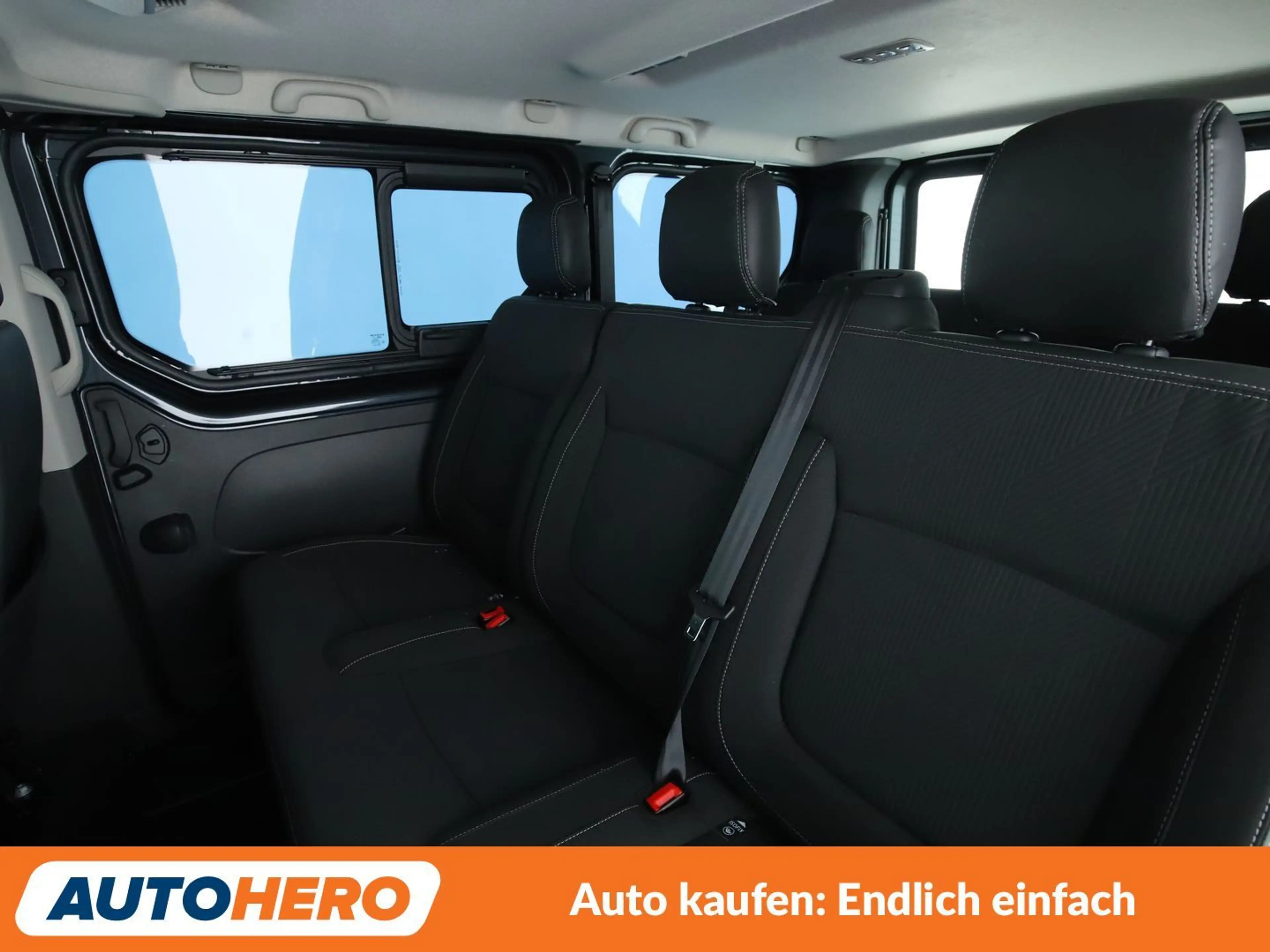 Nissan NV300 2.0 dCi L1H1 2,8t N-CONNECTA *NAVI*LED*TEMPO*CAM* — photo 14