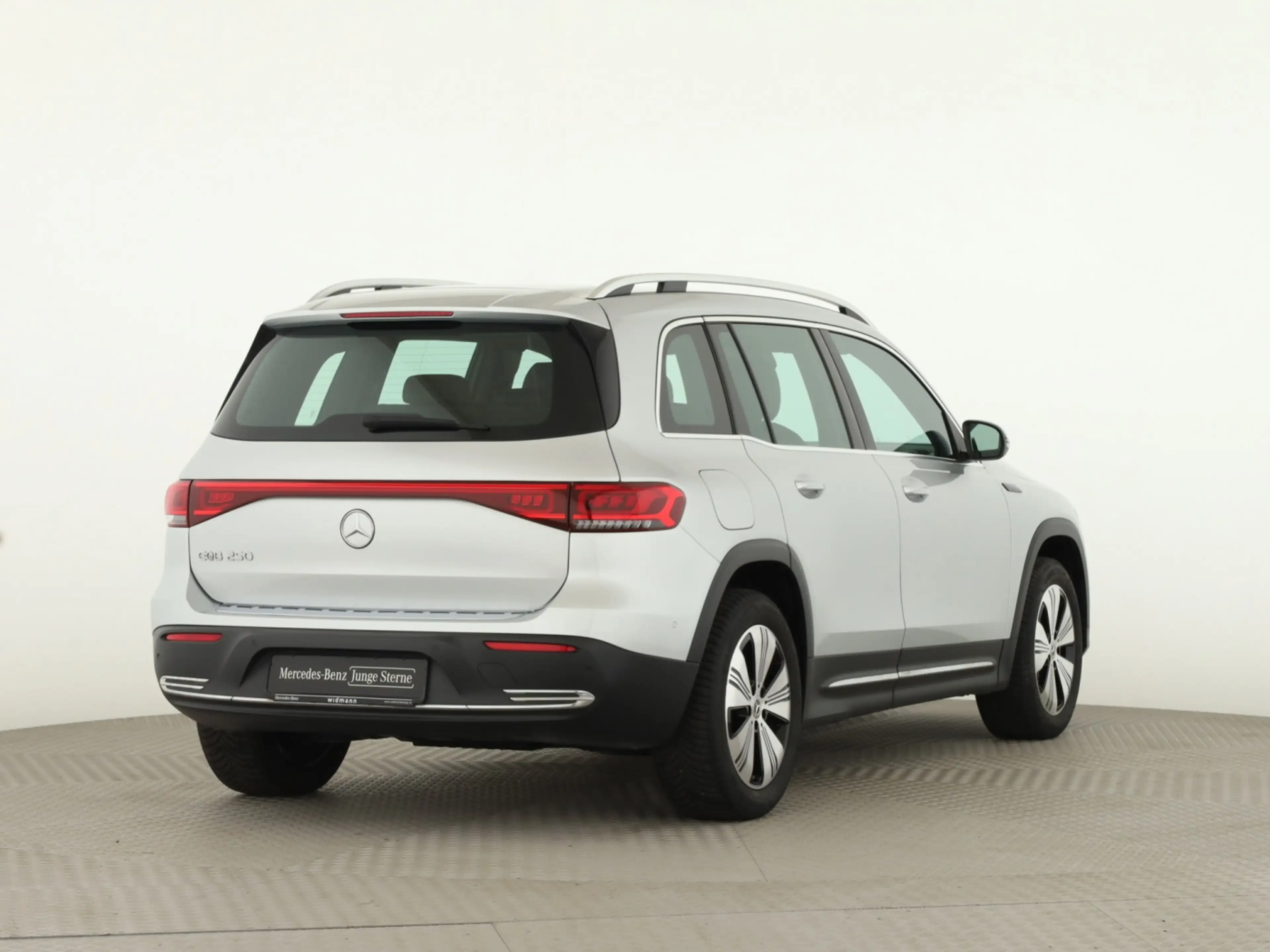 Mercedes-Benz EQB 250 Progressive*LED*SHZ*PTS*Kamera*el.Heckkl — photo 2