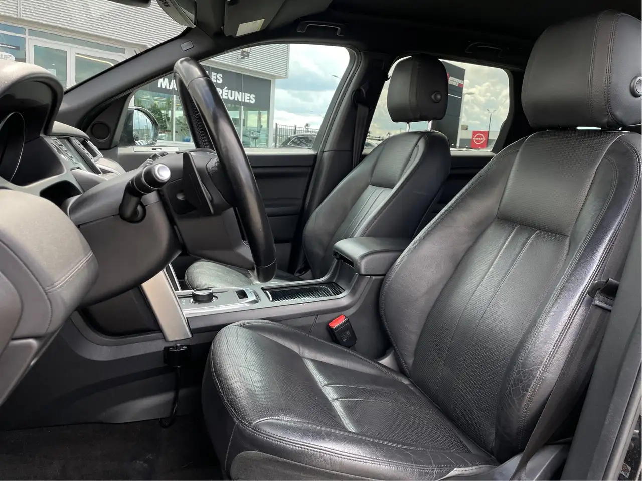 Land Rover Discovery Sport снимка Land Rover Discovery Sport