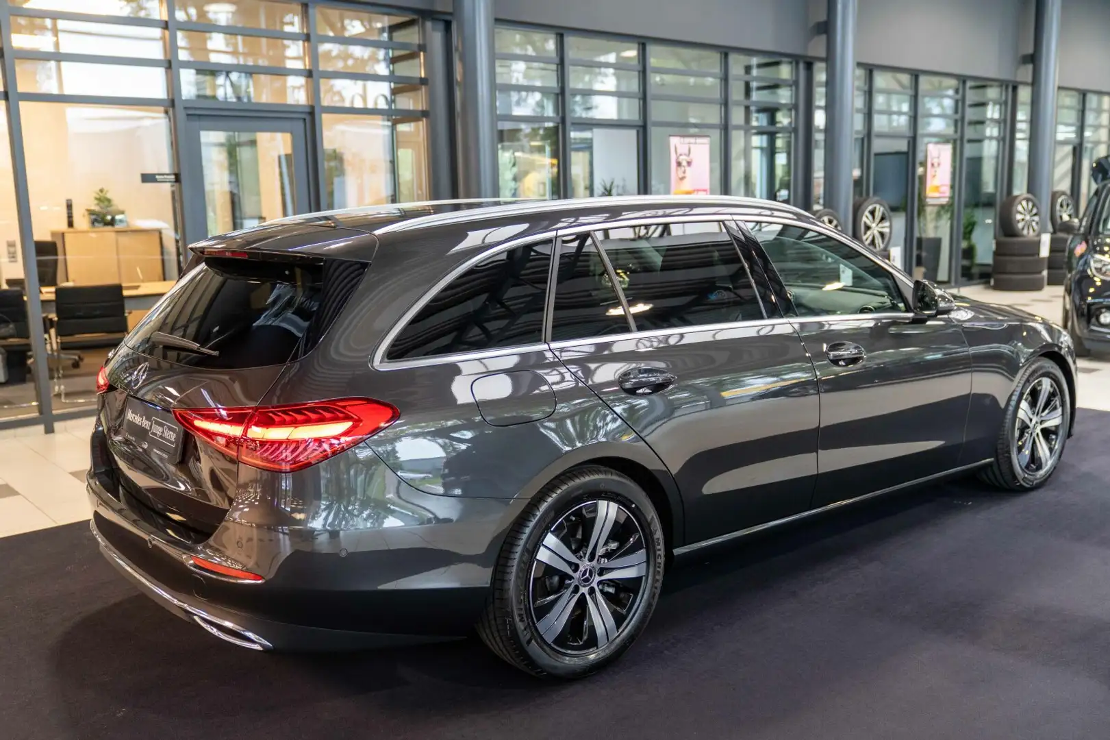 Mercedes-Benz C 180 C 180 T AVANTGARDE Anhängevorrichtung Totwinkel Grau - 2