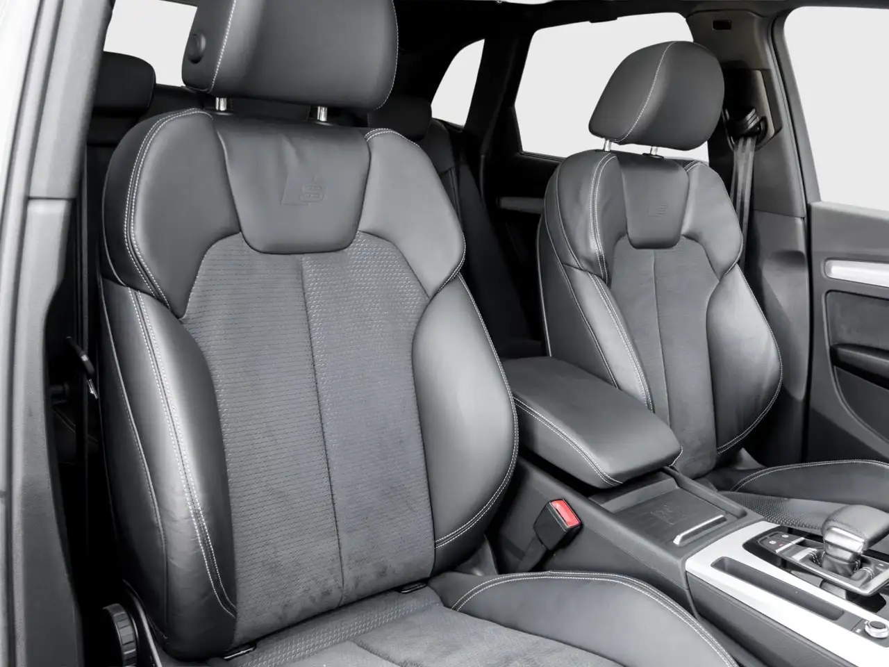 Audi Q5 S line 50 TFSI e qu Nav+ Matrix B&O Pano AHK To... 6