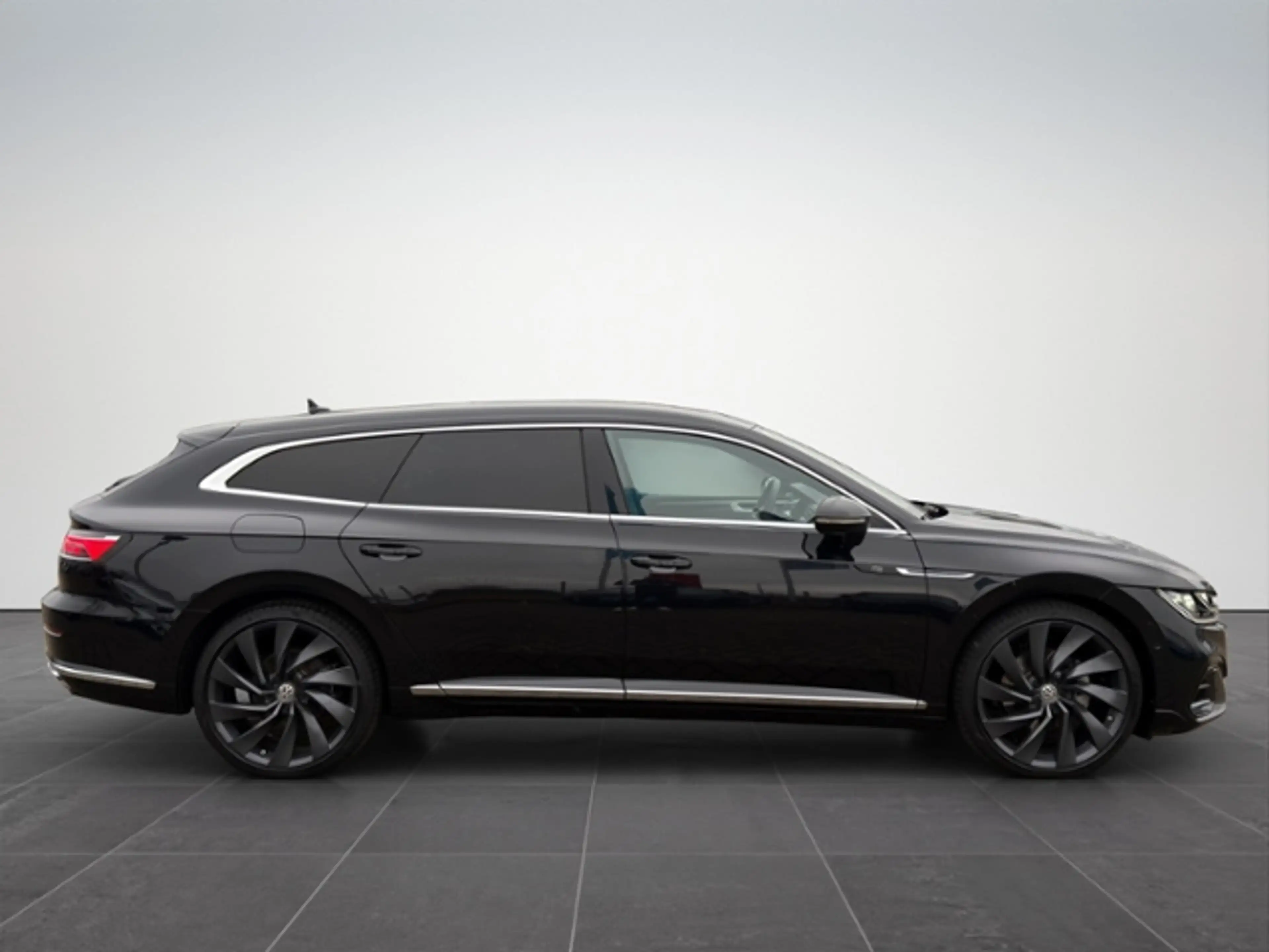 Volkswagen Arteon Shooting Brake 2.0TDI 4M R-Line LED/AHK/Pano/StHz — photo 8