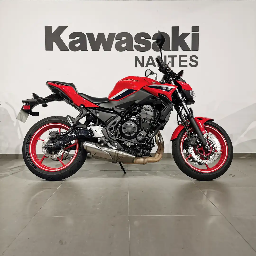 Kawasaki Z 650 Červená - 2