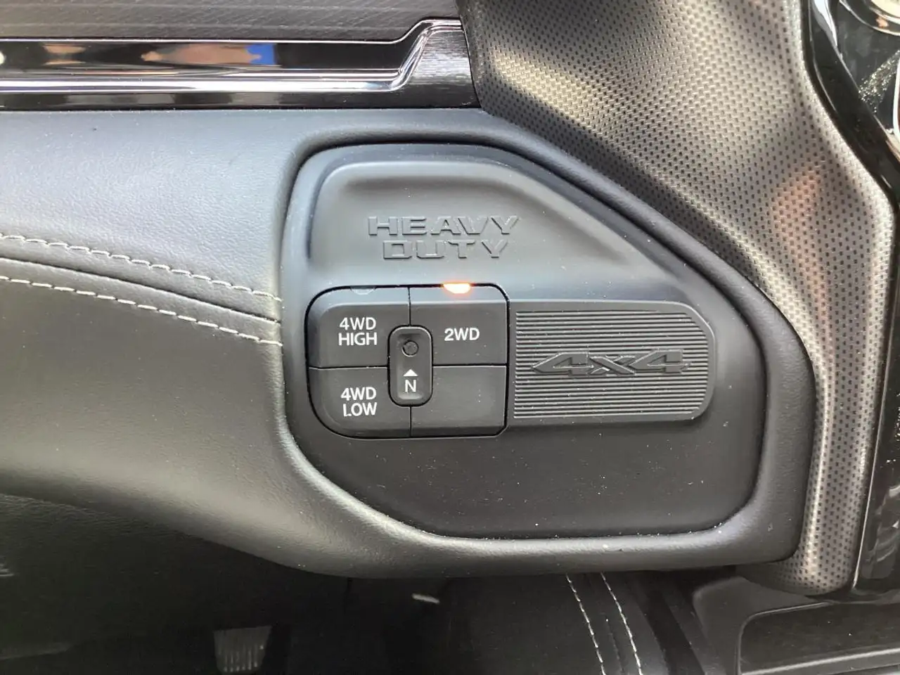 RAM 2500 photo RAM 2500