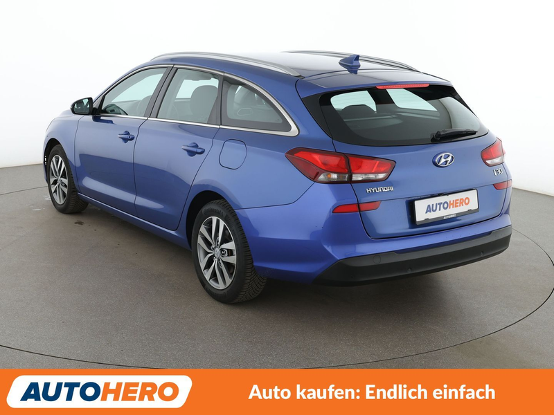 Hyundai i30 1.4 TGDI Trend Aut.*NAV*TEMP*CAM*PDC*SHZ*ALU* — photo 4