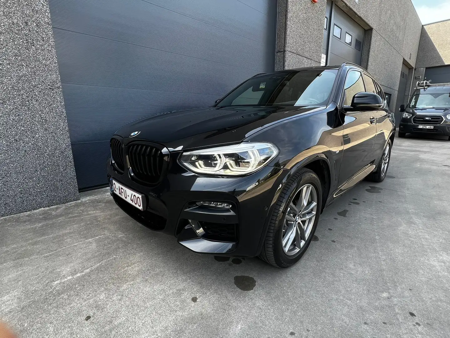 BMW X3 X3 xDrive20d Aut. Zwart - 2