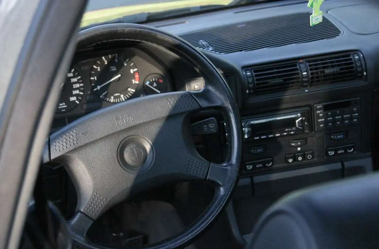 BMW E34 525I (Fjordgrau), foto 8
