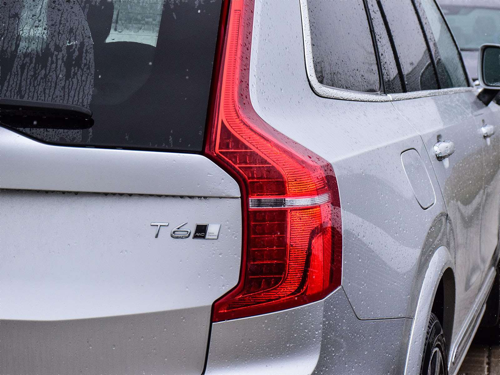 2022 Volvo XC90 T6 AWD Inscription 7-Seater thumb 9