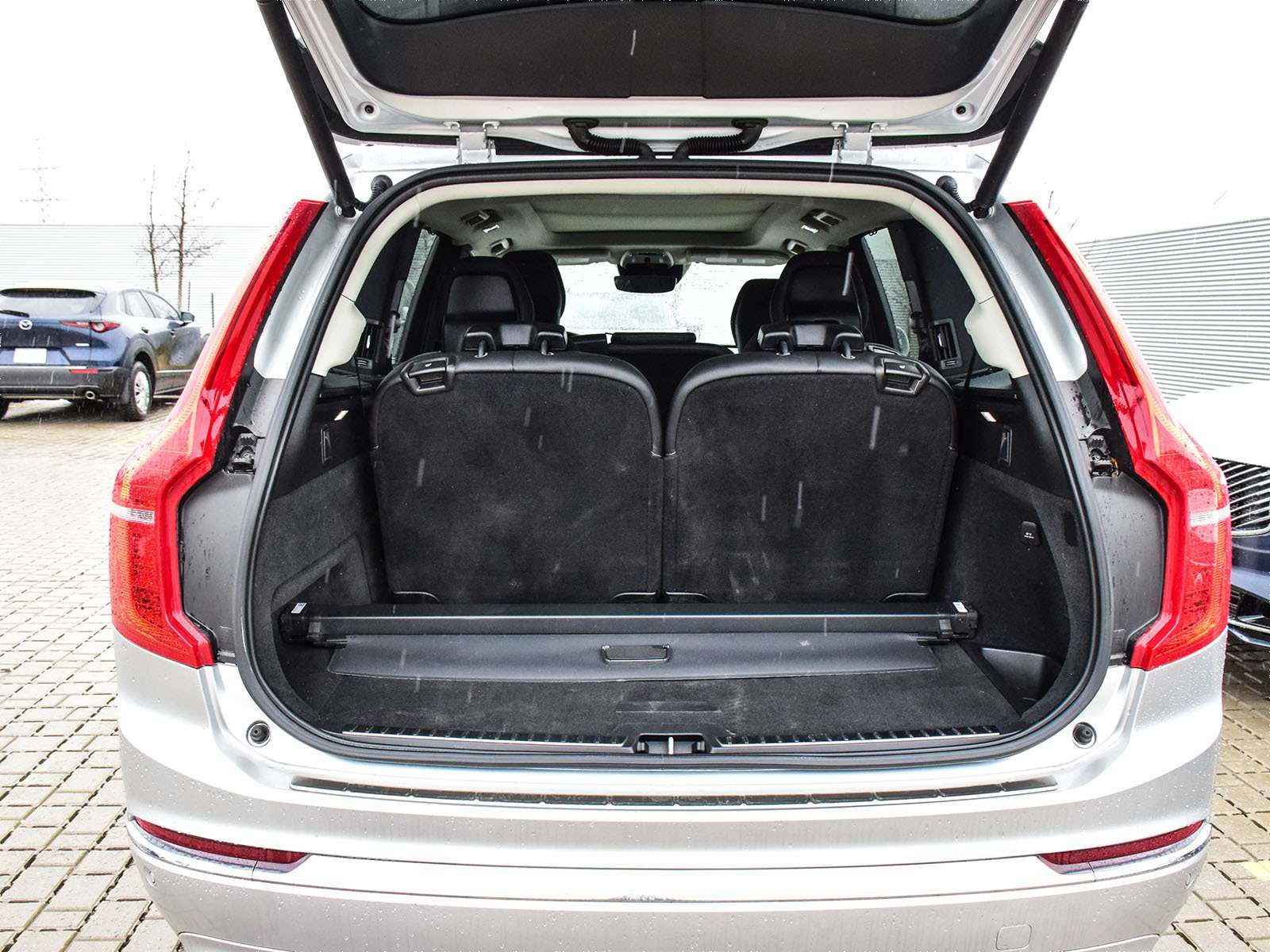2022 Volvo XC90 T6 AWD Inscription 7-Seater thumb 27