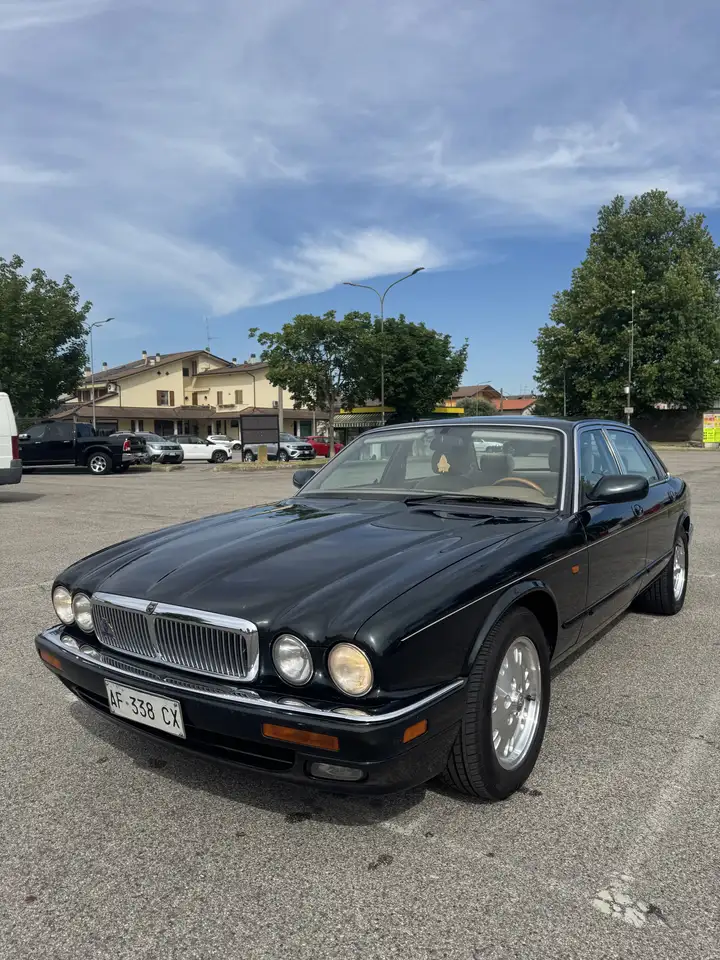Jaguar XJ 4.0 Sovereign, foto 2