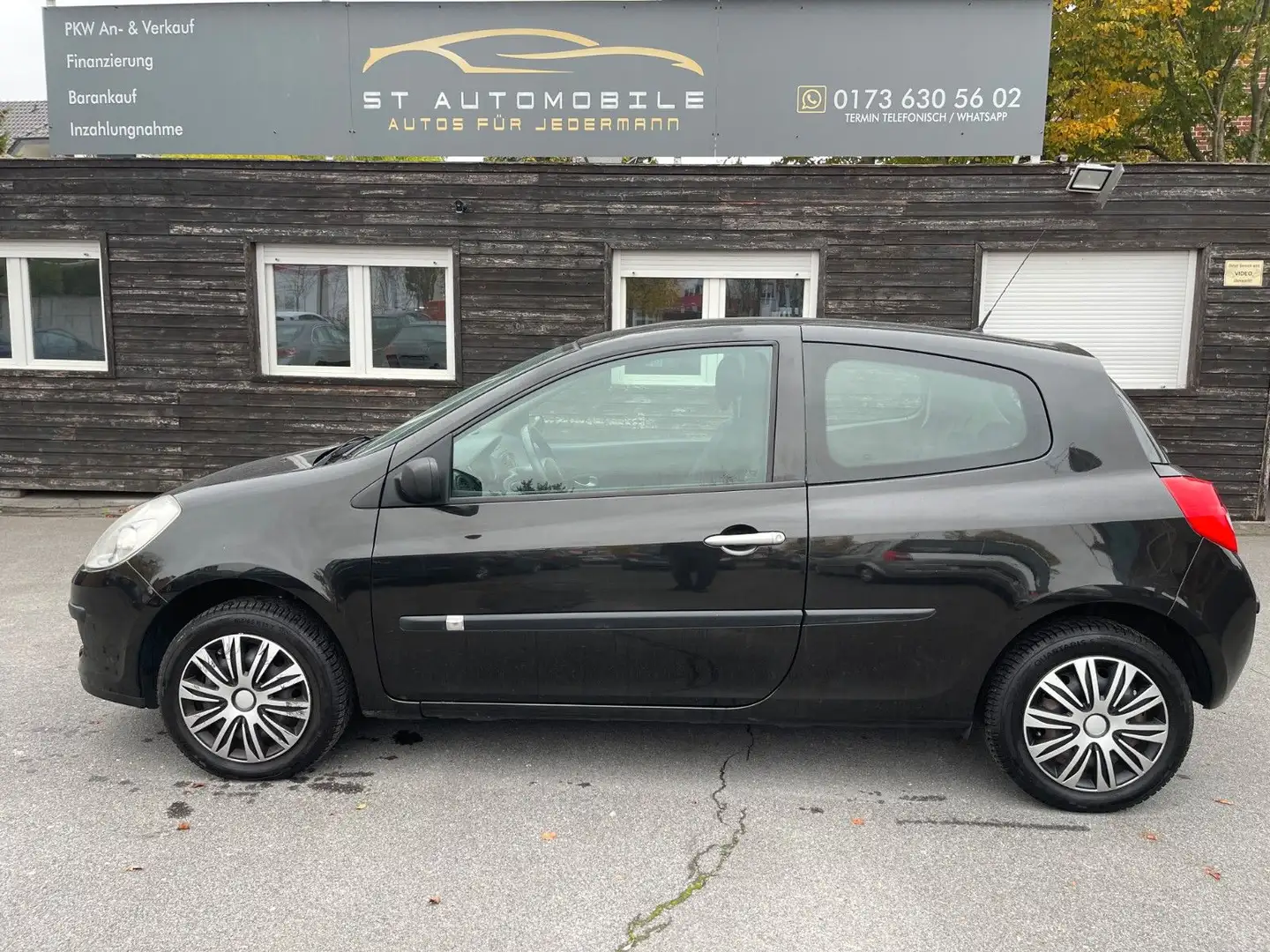 Renault Clio III 1.2 Extreme KLIMA*BC*BT*MFL*AHK*TÜV NEU Schwarz - 2