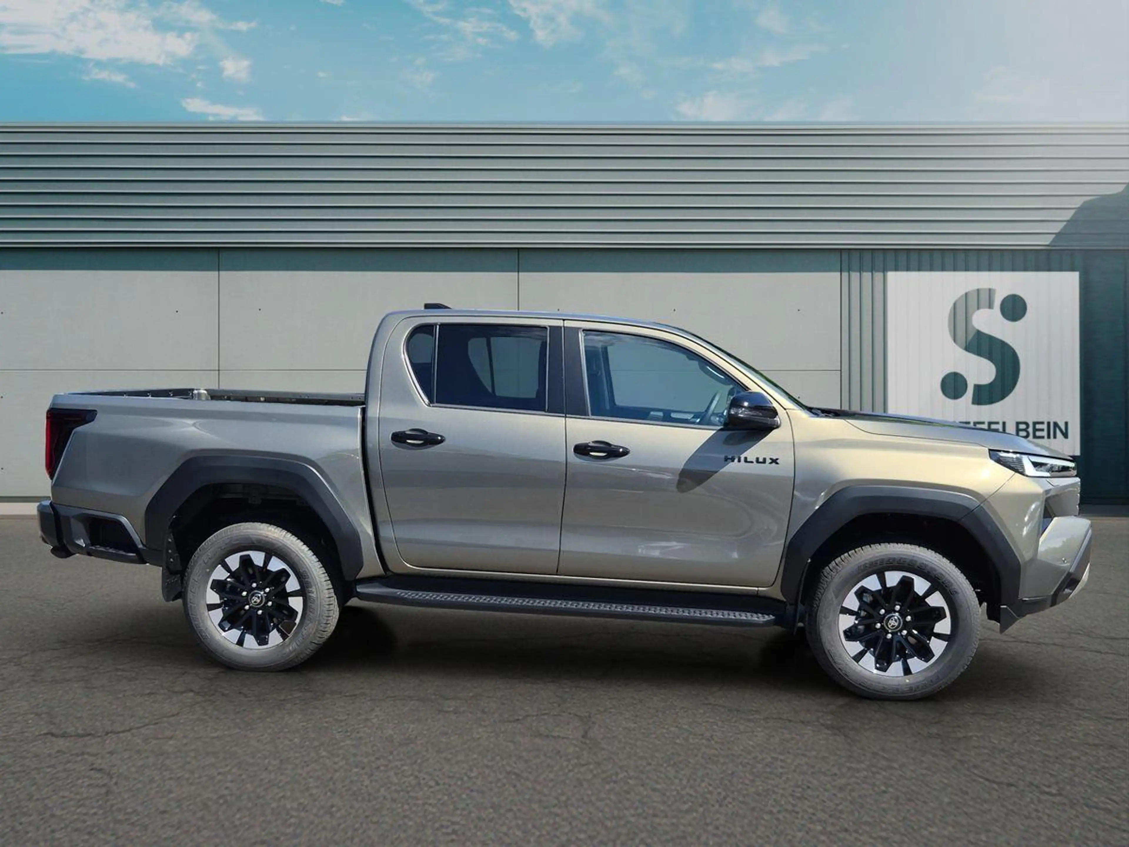 Toyota Hilux NG Hilux Double Cab 2,8 Mild Hybrid Executive — photo 9
