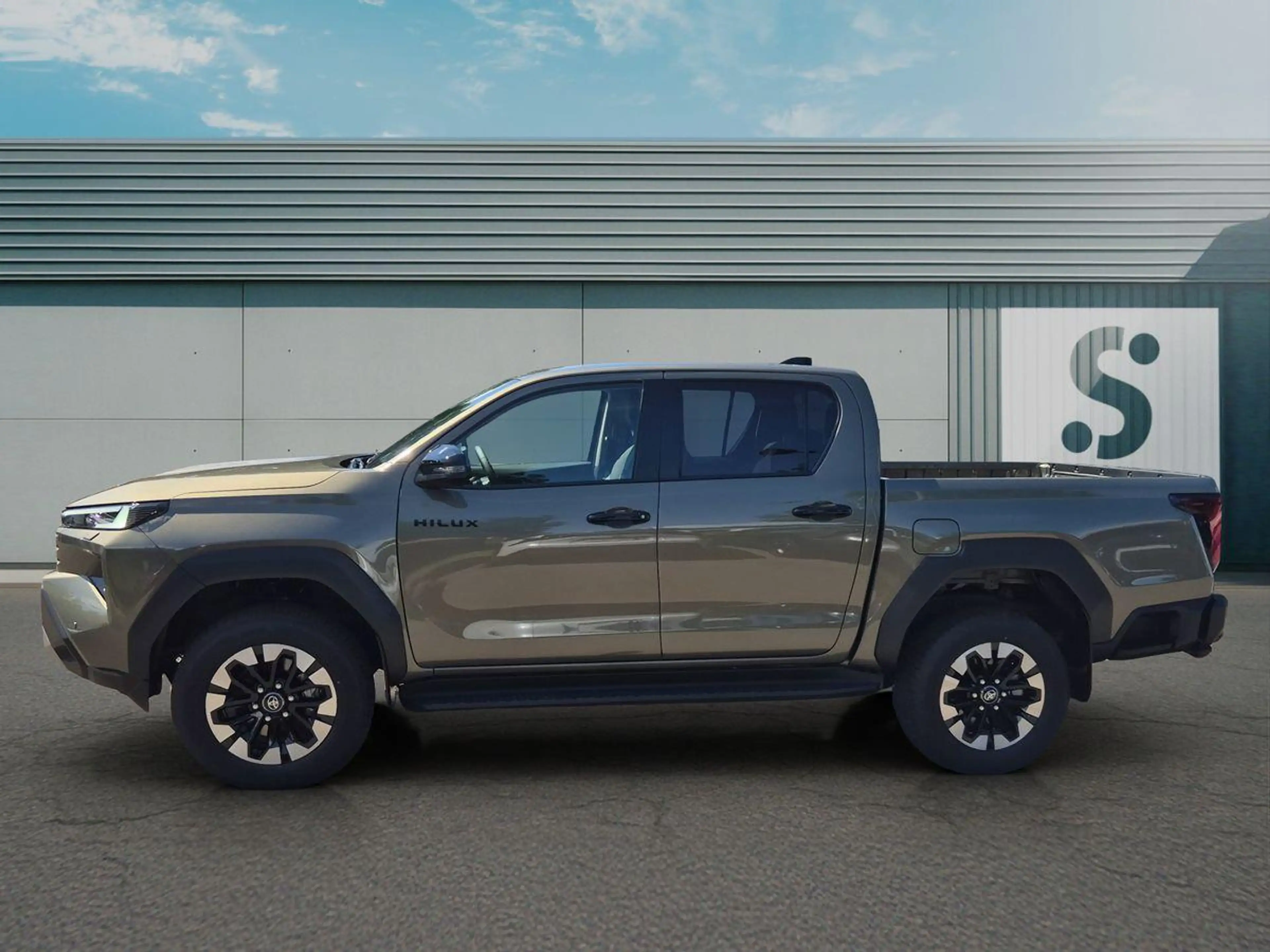 Toyota Hilux NG Hilux Double Cab 2,8 Mild Hybrid Executive — photo 8