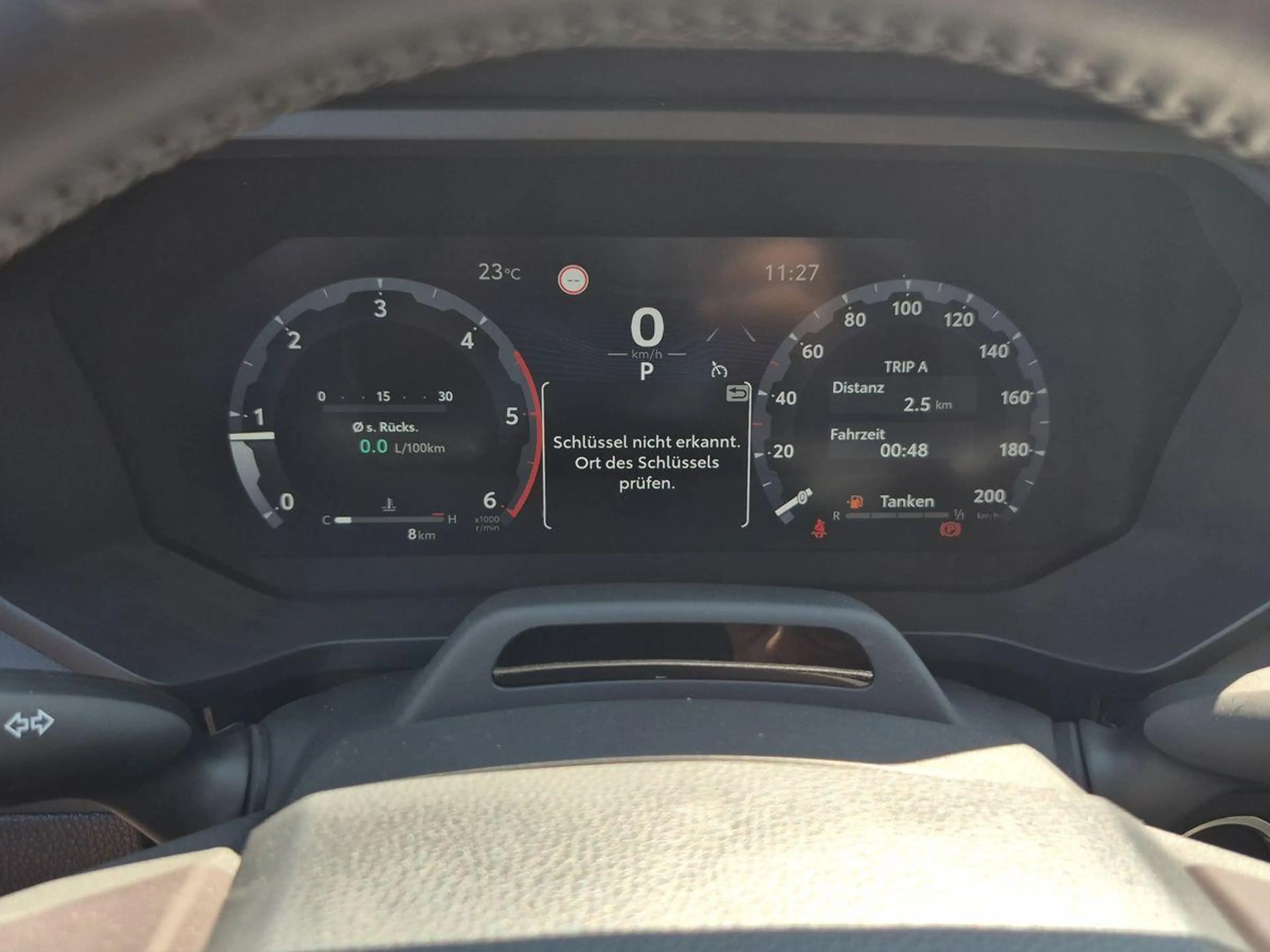 Toyota Hilux NG Hilux Double Cab 2,8 Mild Hybrid Executive — photo 13