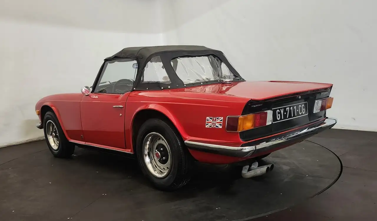Triumph TR6, foto 3