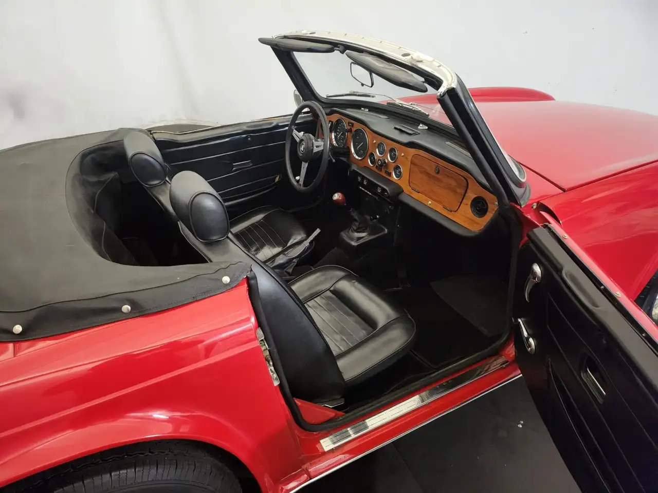 Triumph TR6, foto 5