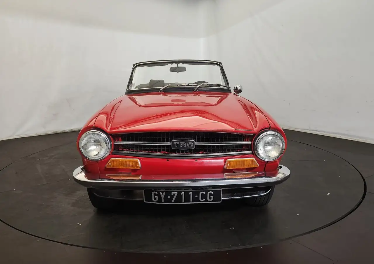 Triumph TR6, foto 6