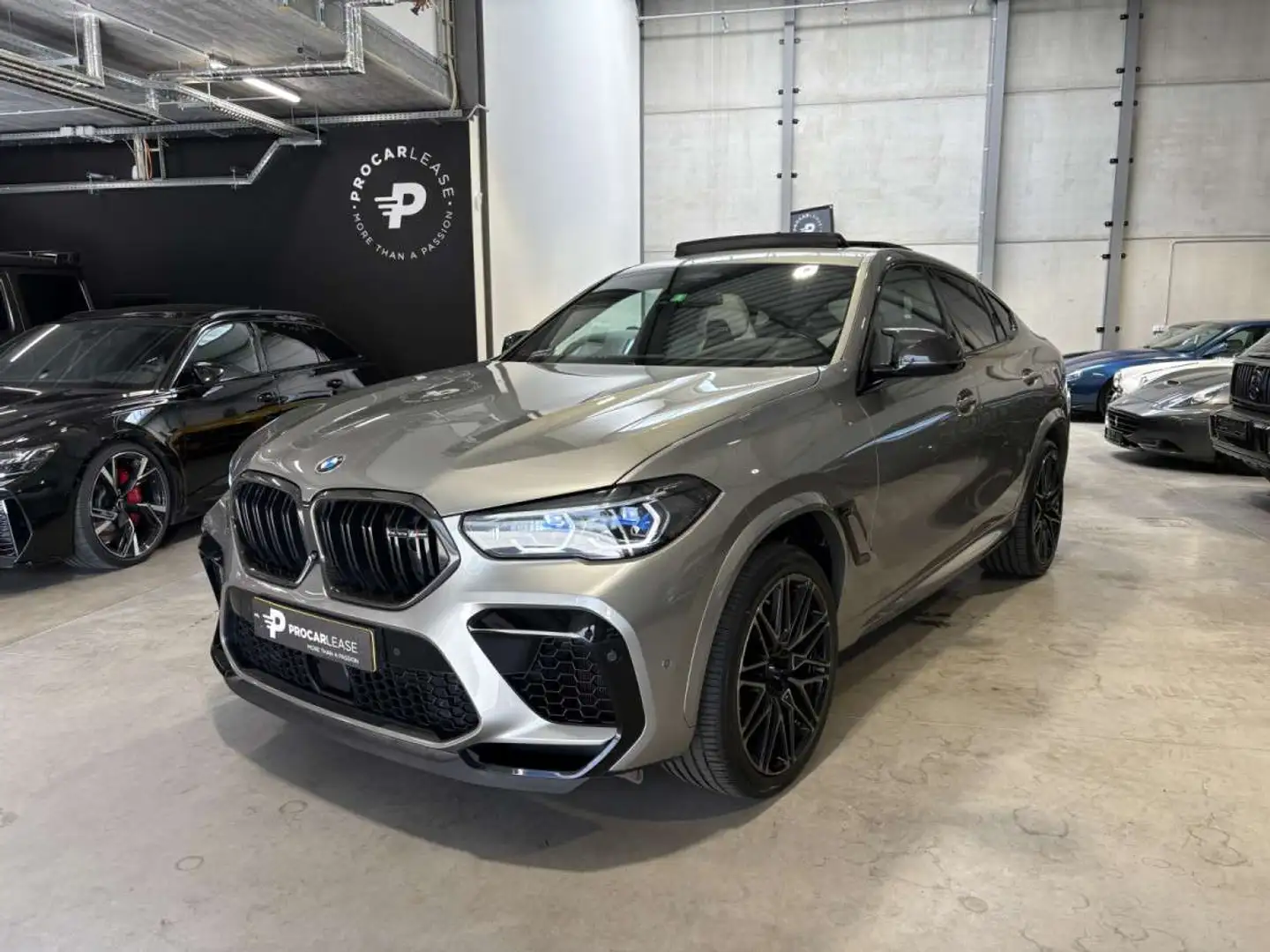 BMW X6 M Competition,/Pano/Display/Soft/Keles/360 ACC+ AHK Gris - 1