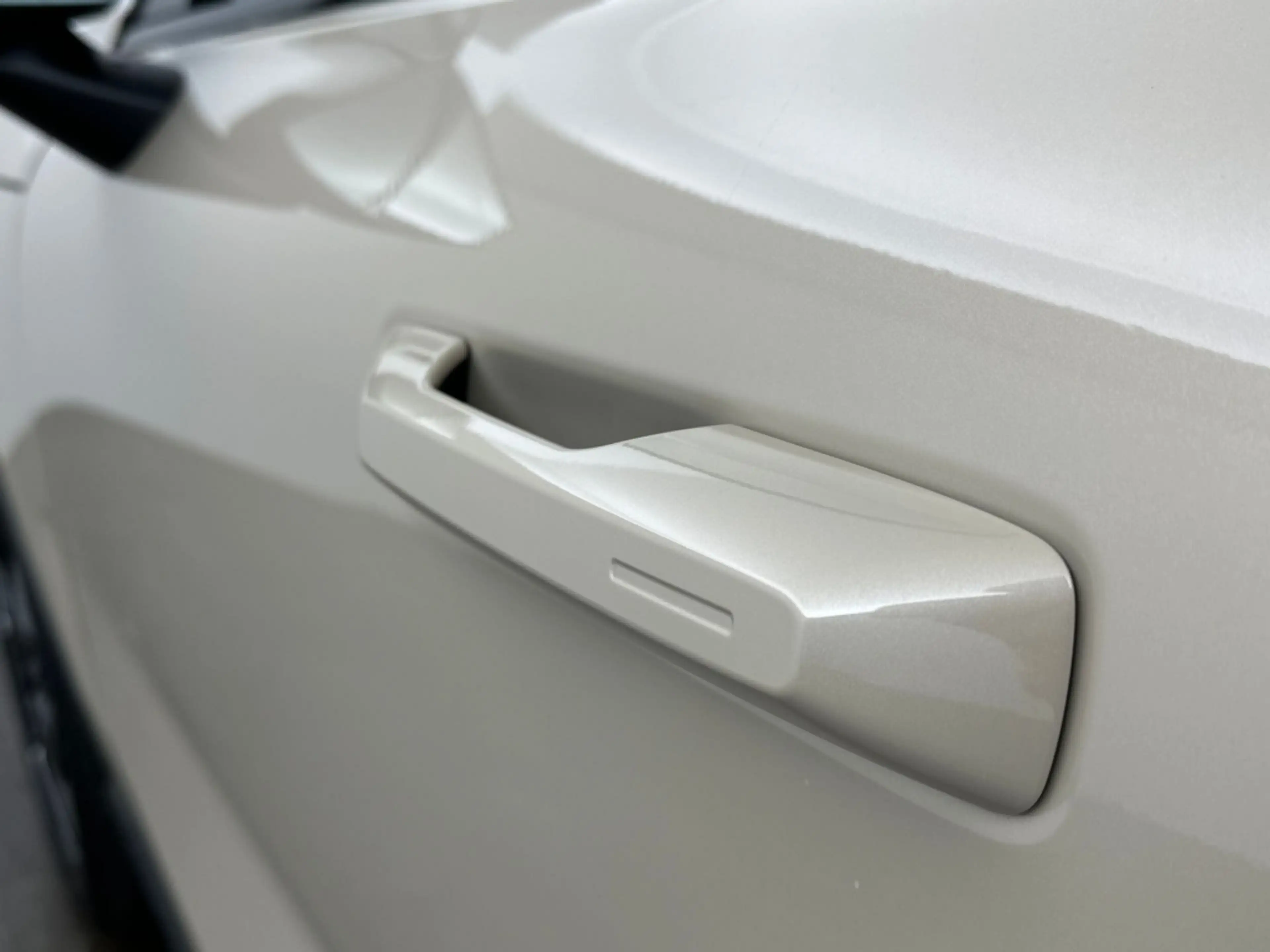Volvo EX30 P3 Long Range Plus Europa — photo 31
