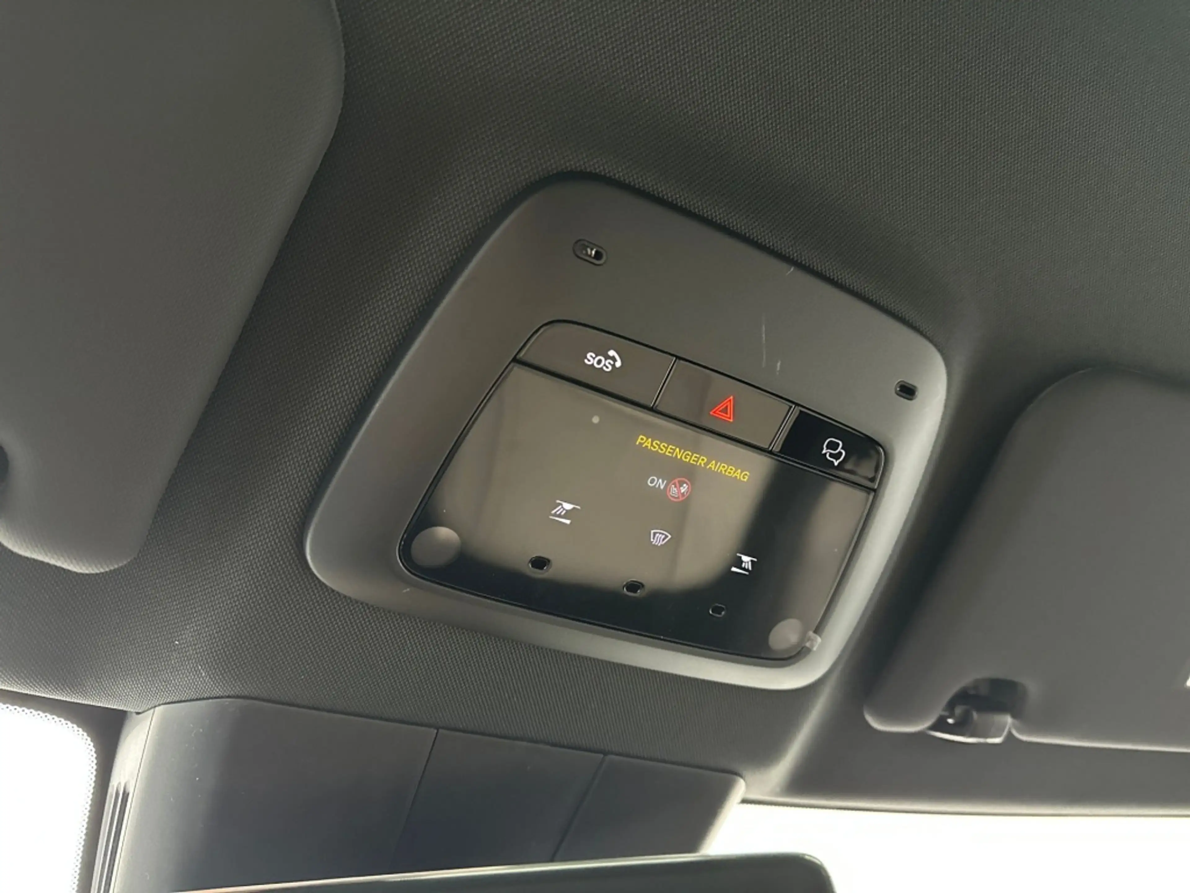 Volvo EX30 P3 Long Range Plus Europa — photo 16