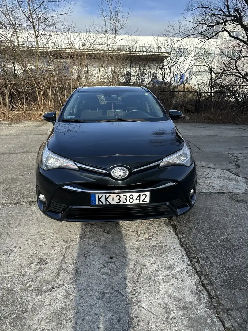 Toyota Avensis Combi 2.0 - 1