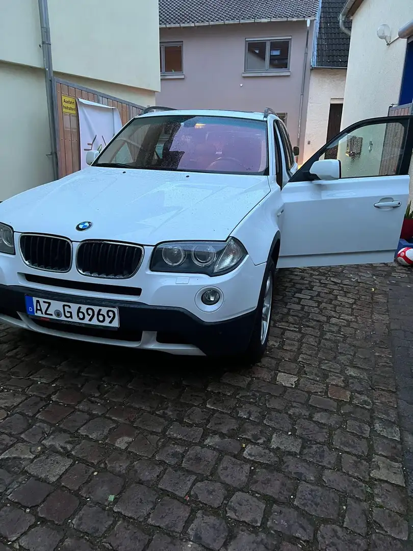 BMW X3 X3 xDrive20i 150ch Confort Blanc - 1