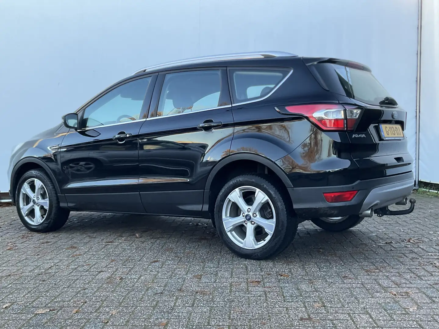 Ford Kuga 1.5 EcoBoost Titanium Trekhaak Sony-Audio Nav/Crui Noir - 2