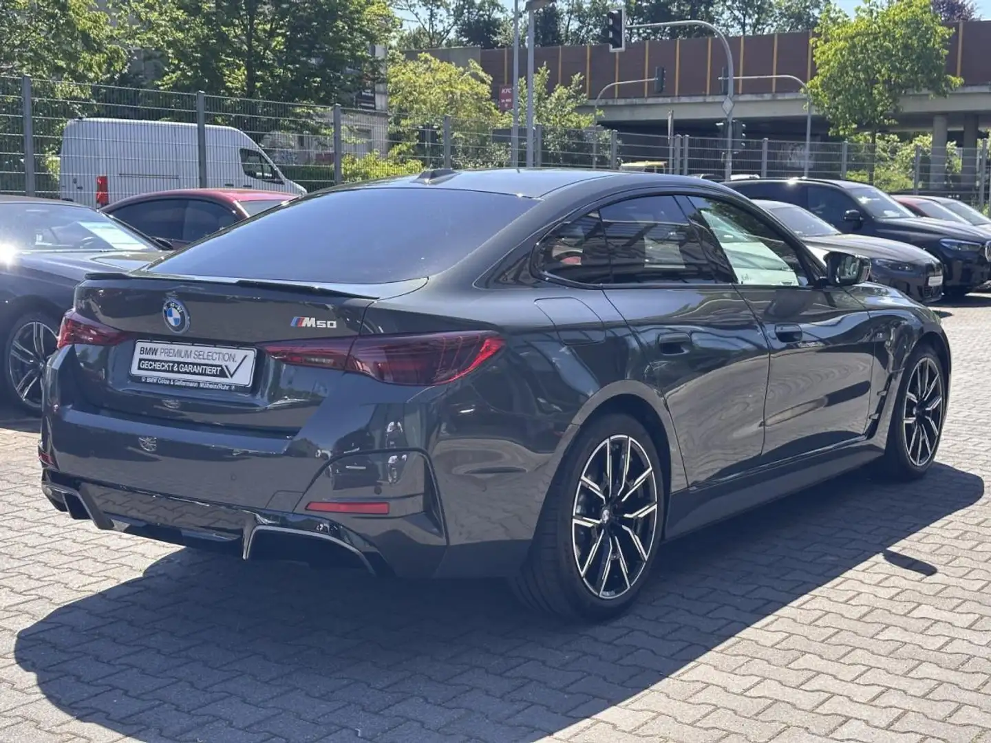 BMW i4 M50 xDrive M Sport PRO //MCarbonExt. FACELIFT Grau - 2