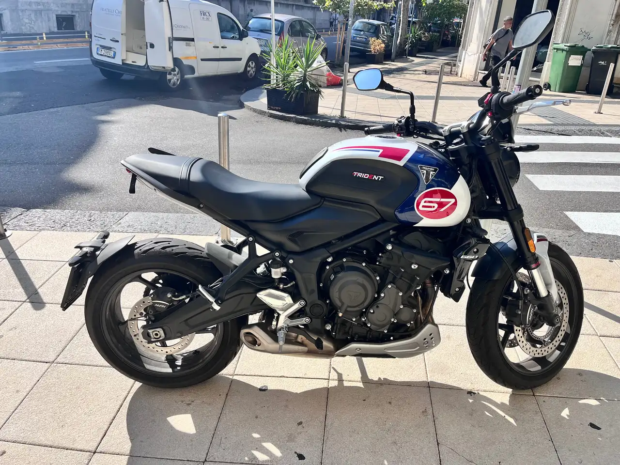 Triumph Trident 660